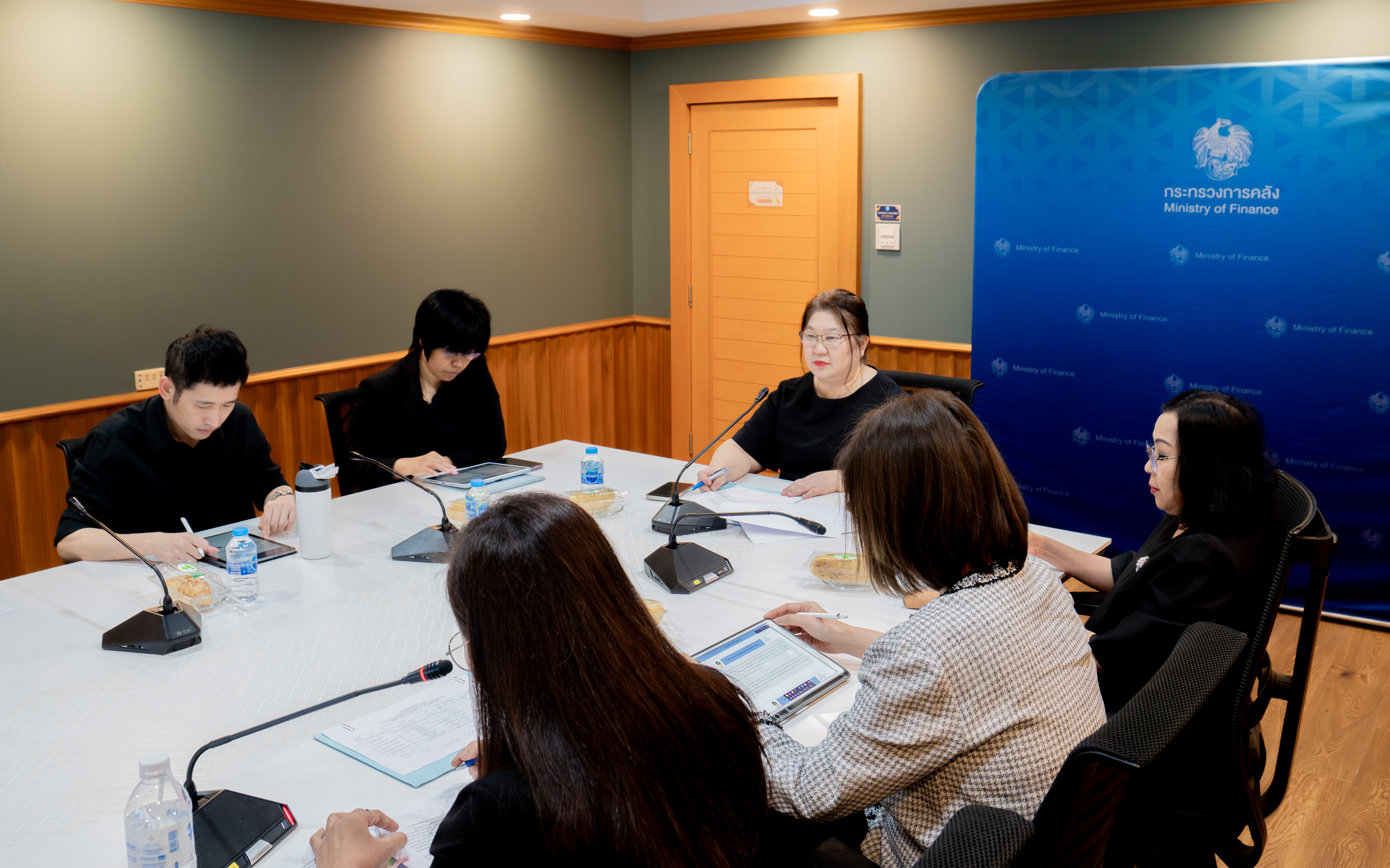 สำนักงานเศรษฐกิจการคลัง ได้จัดการประชุมคณะอนุกรรมการด้านบัญชีในคณะกรรมการกองทุนพ...