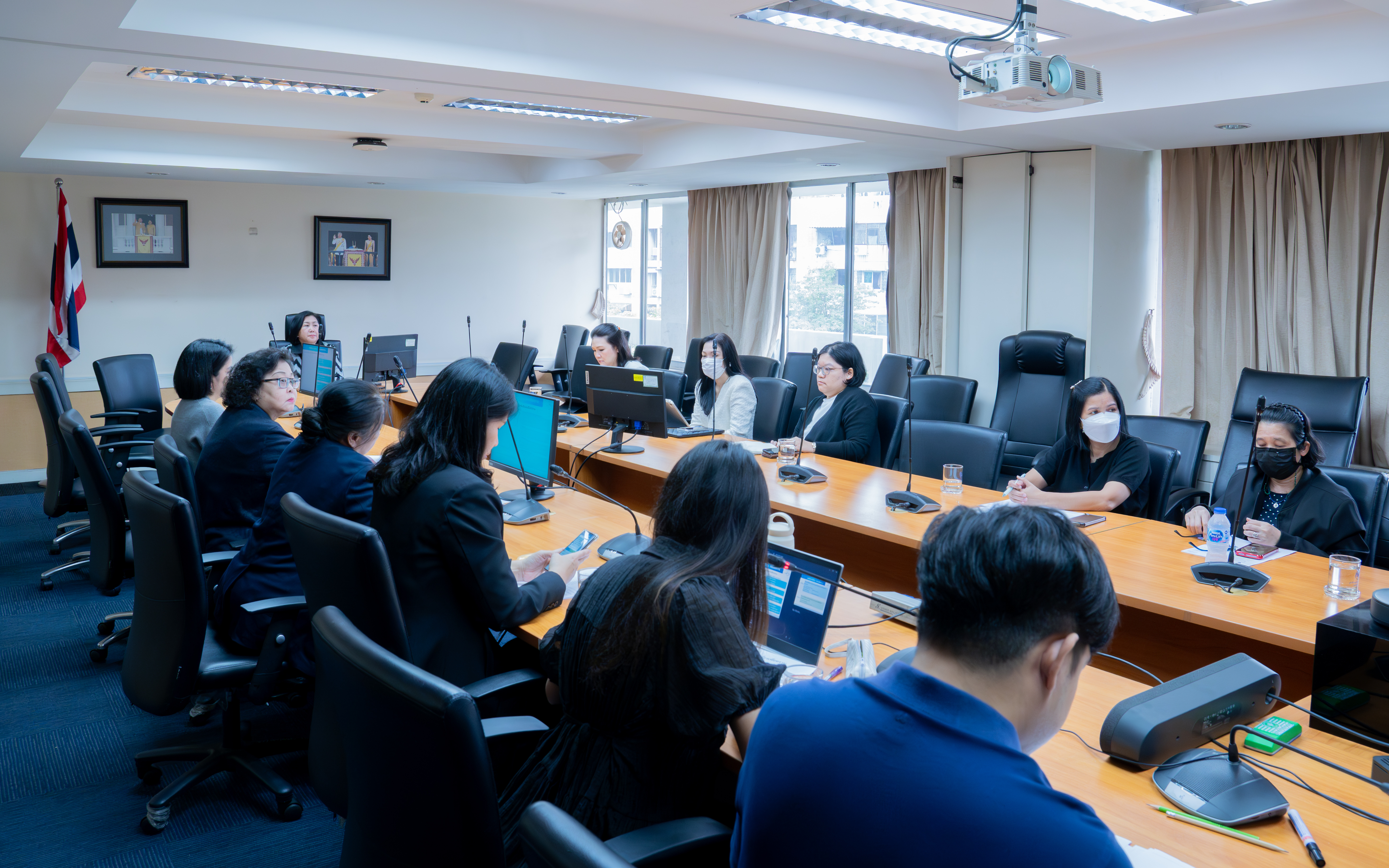 สำนักงานเศรษฐกิจการคลัง (สศค.) ได้จัดการประชุมคณะกรรมการคัดเลือกคนดีมีจริยธรรมของสำน...