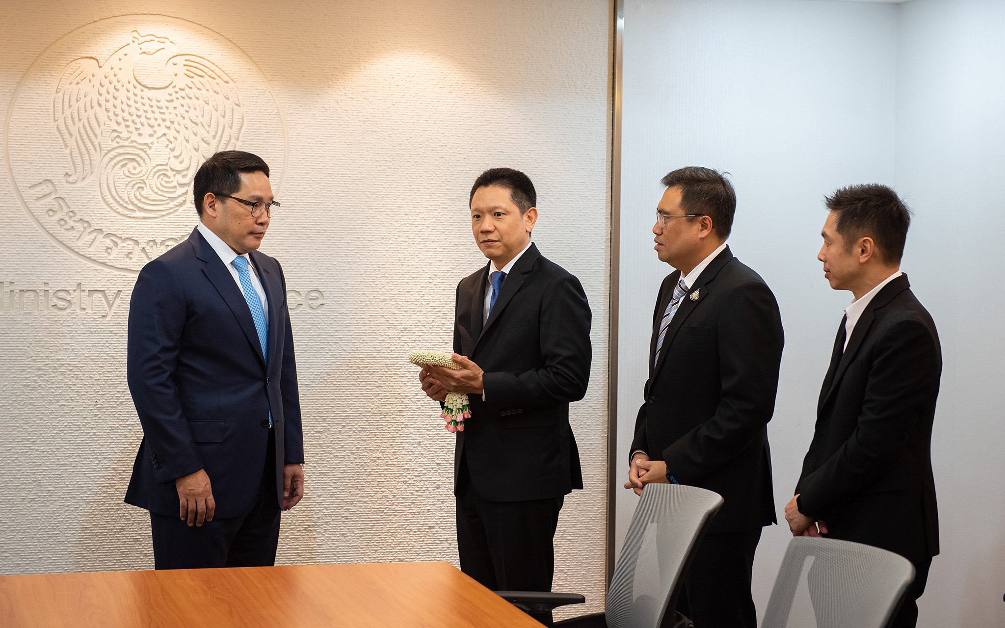 รูปภาพประกอบเนื้อหา
