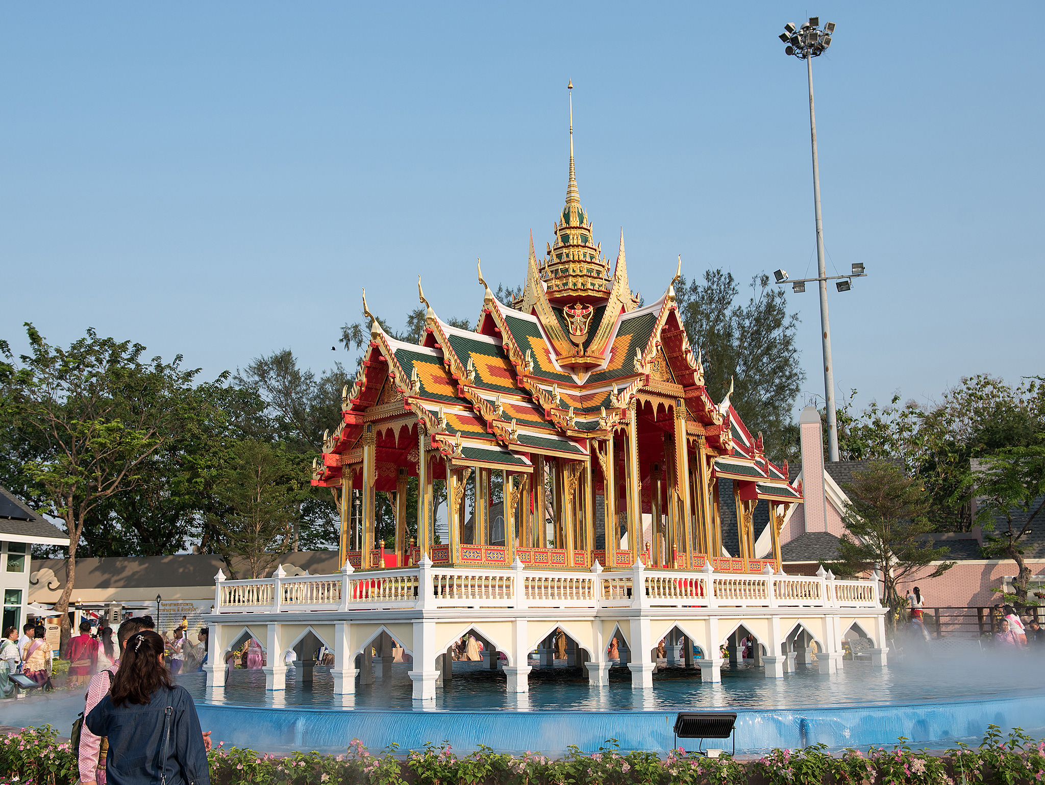05.JPG