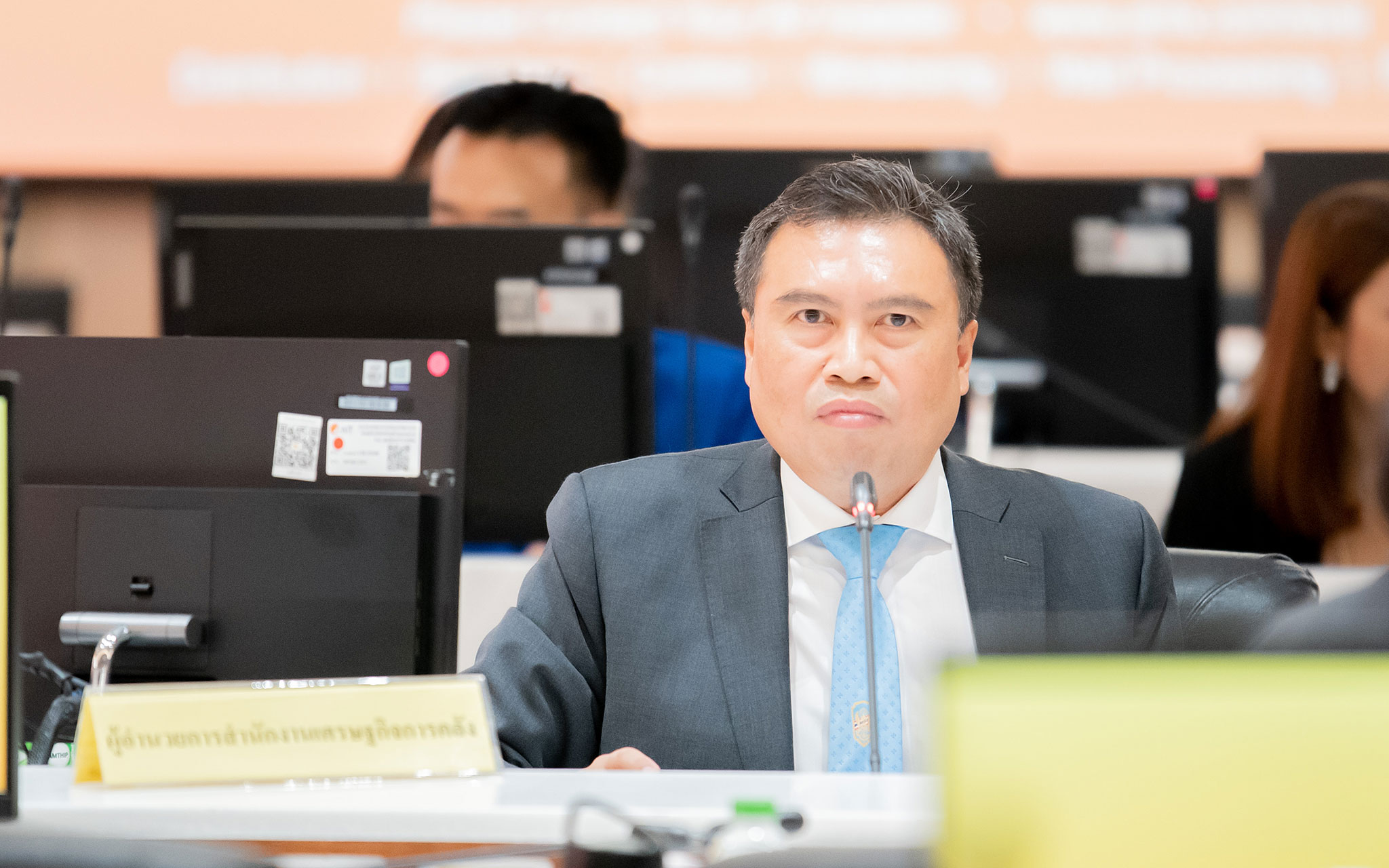 01-(1).jpg
