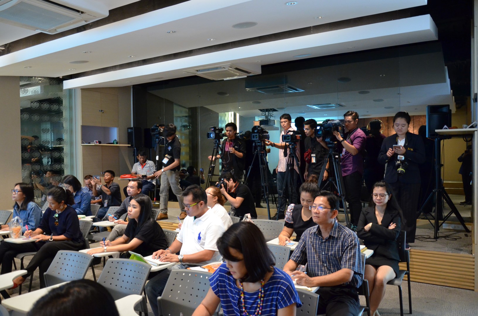 DSC_8372-(Large).JPG