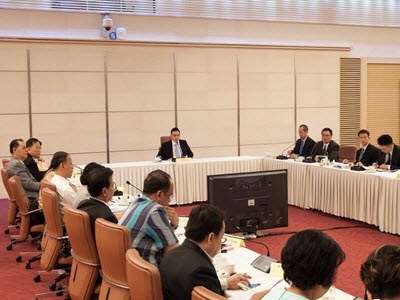 2-1IMG_1906.jpg