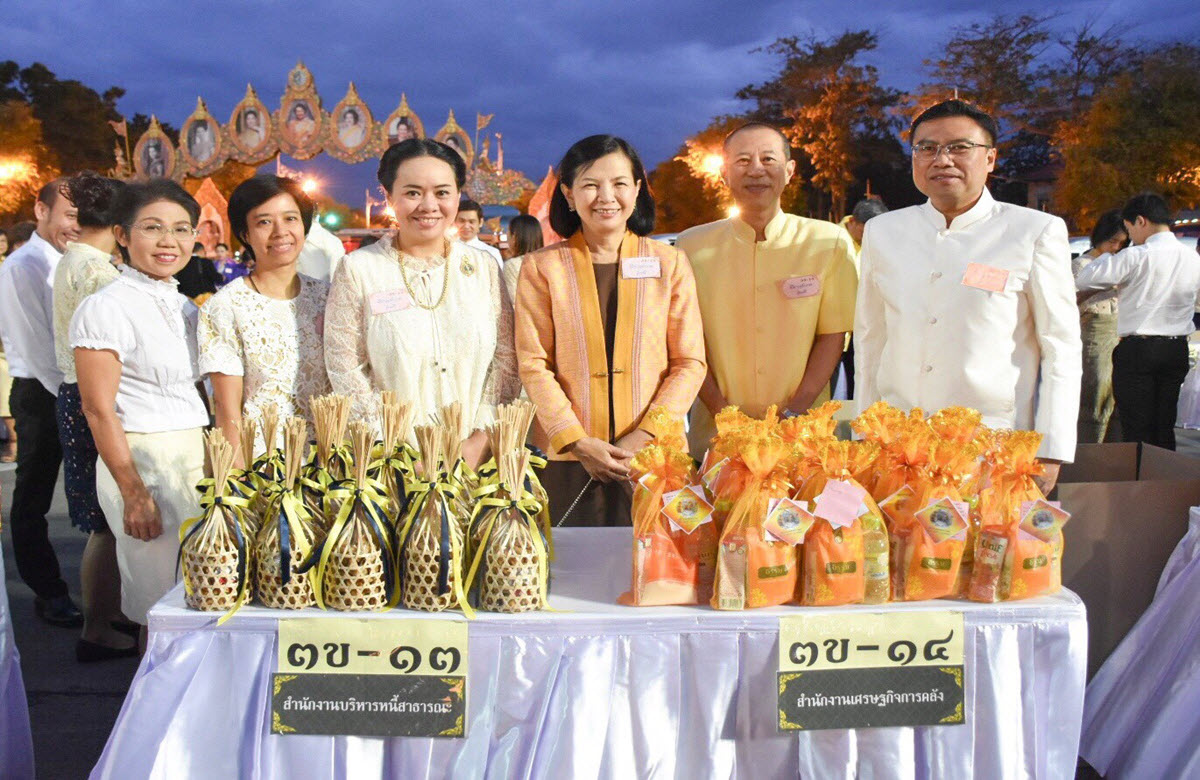 3ใส่บาตรวันที่-5-ธ-ค-_171205_0016.jpg